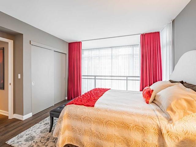 uph15 - 21 Nelson St, Condo with 2 bedrooms, 3 bathrooms and 2 parking in Toronto ON | Image 10