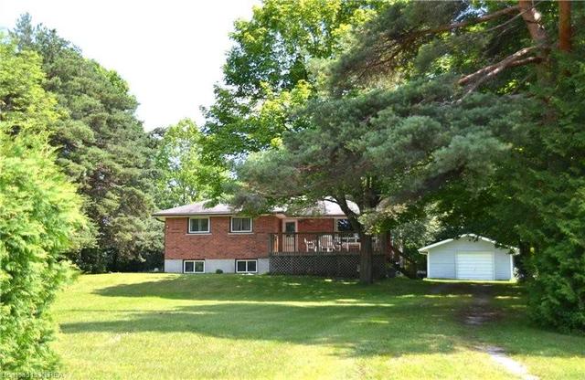 126 Mcgill Dr, House detached with 3 bedrooms, 2 bathrooms and 9 parking in Kawartha Lakes ON | Image 1