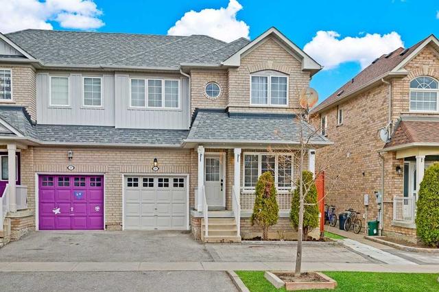 25 Trailsbrook Terr, House semidetached with 3 bedrooms, 4 bathrooms and 4 parking in Markham ON | Image 1