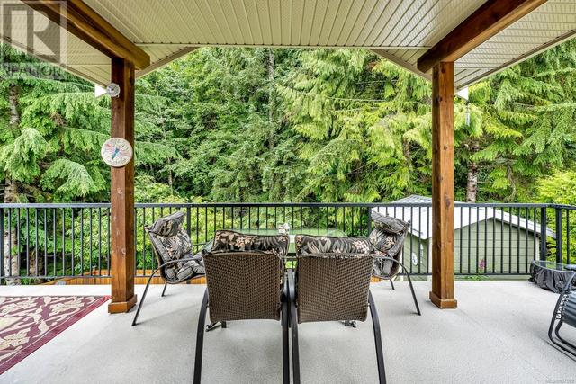 400 Winter Dr, House detached with 4 bedrooms, 3 bathrooms and 4 parking in Lake Cowichan BC | Image 15