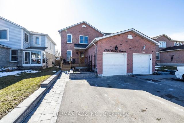 1567 Connery Cres, House semidetached with 3 bedrooms, 4 bathrooms and 5 parking in Oshawa ON | Image 12
