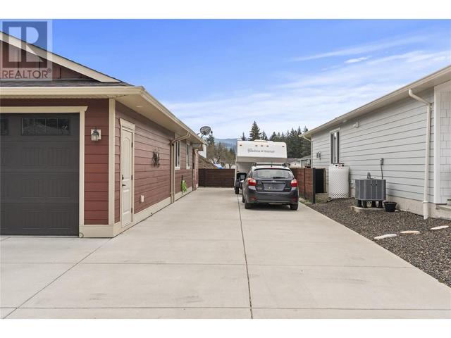 600 Nighthawk Avenue, House detached with 3 bedrooms, 2 bathrooms and 4 parking in Okanagan (Part) 1 BC | Image 38
