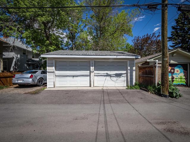 1012 4 Street Ne, House detached with 3 bedrooms, 3 bathrooms and 2 parking in Calgary AB | Image 5