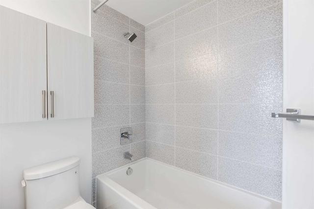 823 - 591 Sheppard Ave E, Condo with 2 bedrooms, 2 bathrooms and 1 parking in Toronto ON | Image 9