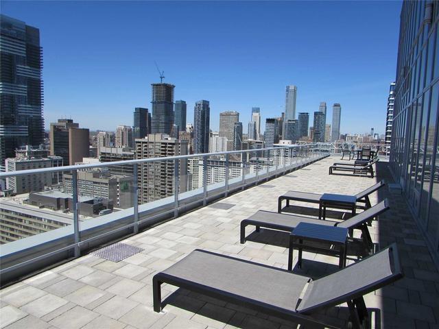 809 - 365 Church St, Condo with 1 bedrooms, 1 bathrooms and 0 parking in Toronto ON | Image 8