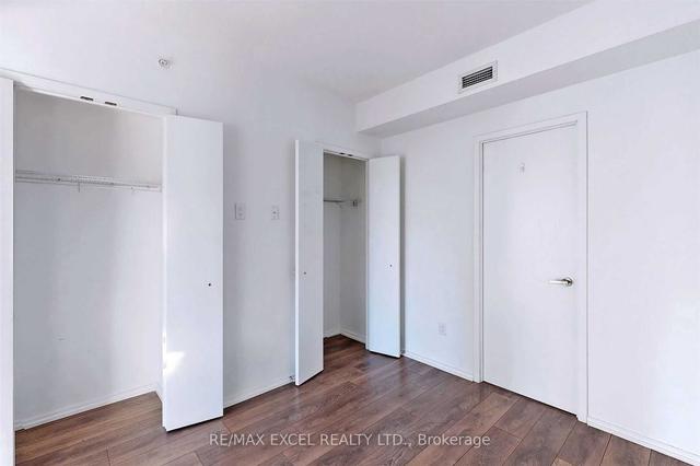 1001 - 45 Charles St E, Condo with 2 bedrooms, 1 bathrooms and 1 parking in Toronto ON | Image 14