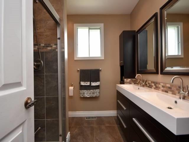 1181 Saginaw Cres, House detached with 4 bedrooms, 5 bathrooms and 4 parking in Mississauga ON | Image 12