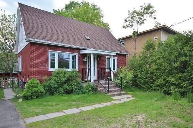 902 Pinecrest Rd, House detached with 3 bedrooms, 1 bathrooms and 2 parking in Ottawa ON | Image 2