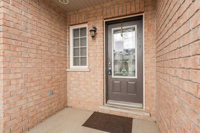 100 Mussen St, House attached with 3 bedrooms, 3 bathrooms and 2 parking in Guelph ON | Image 17
