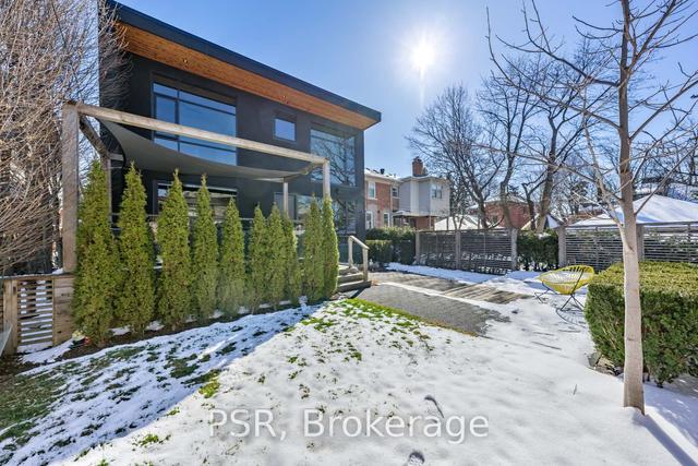 22 Turner Rd, House detached with 4 bedrooms, 4 bathrooms and 2 parking in Toronto ON | Image 28