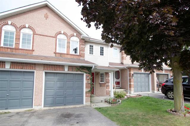 35 Lick Pond Way, Townhouse with 3 bedrooms, 2 bathrooms and 2 parking in Whitby ON | Image 19