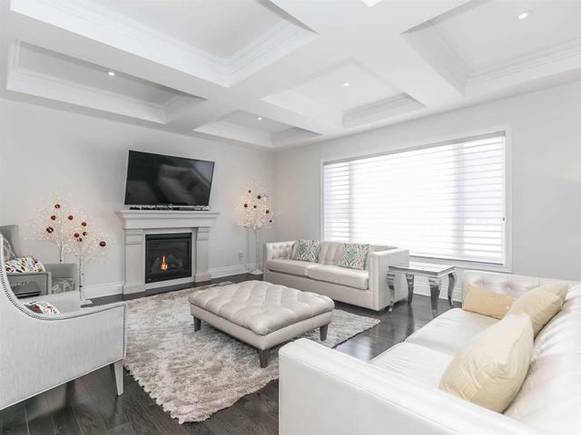 22 Somer Rumm Crt, House detached with 4 bedrooms, 5 bathrooms and 9 parking in Whitchurch Stouffville ON | Image 10