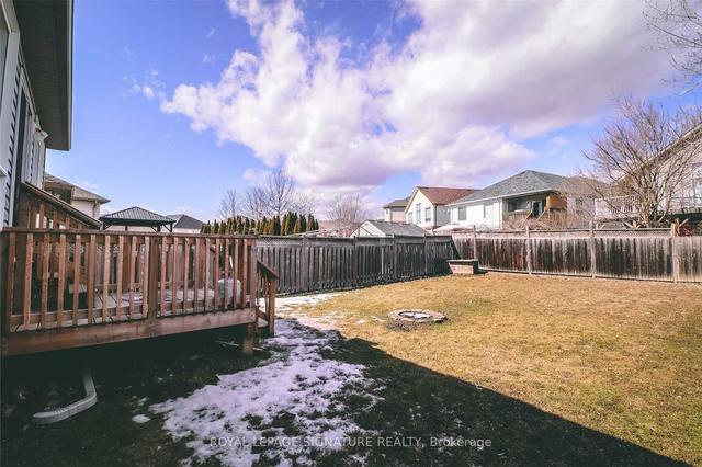 329 Spillsbury Dr, House detached with 5 bedrooms, 2 bathrooms and 5 parking in Peterborough ON | Image 13