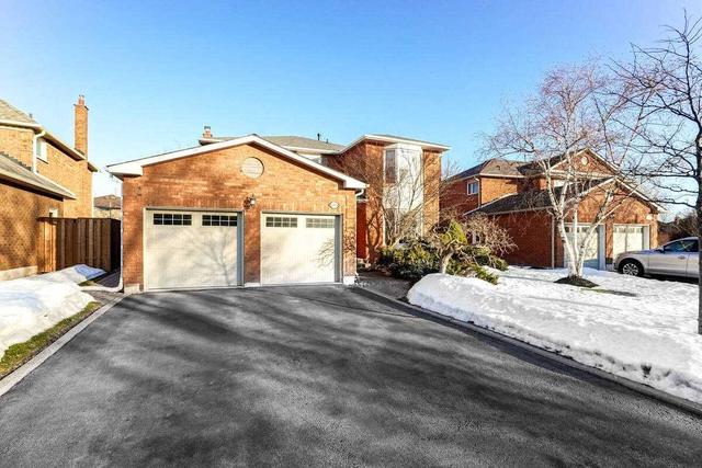 1240 Valleybrook Dr, House detached with 4 bedrooms, 3 bathrooms and 4 parking in Oakville ON | Image 12