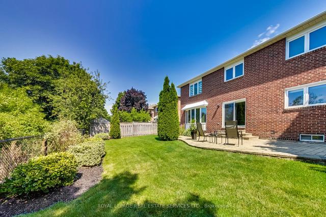 1468 Tanner Crt, House detached with 5 bedrooms, 3 bathrooms and 4 parking in Oakville ON | Image 25