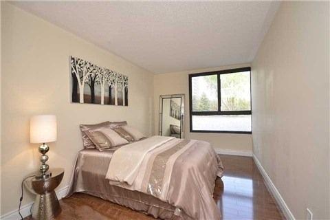 209 - 1300 Bloor St, Condo with 2 bedrooms, 2 bathrooms and 1 parking in Mississauga ON | Image 9
