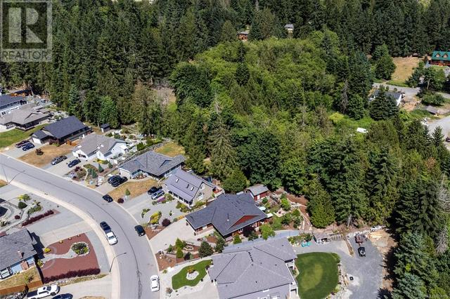 493 Mountain View Dr, House detached with 3 bedrooms, 2 bathrooms and 4 parking in Lake Cowichan BC | Image 36