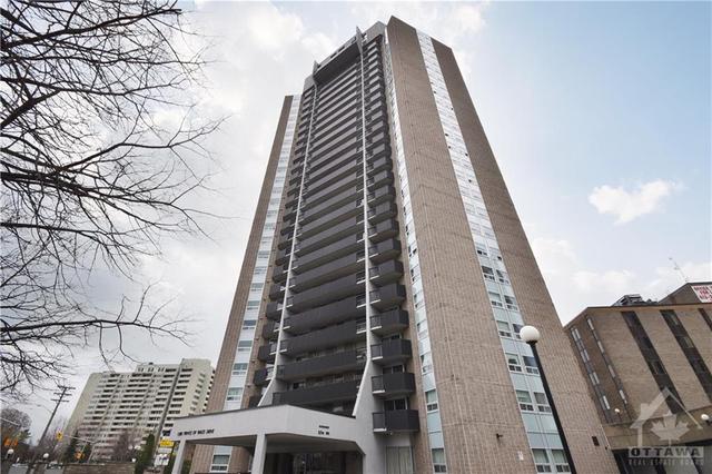 207 - 1380 Prince Of Wales Drive, Condo with 2 bedrooms, 1 bathrooms and 1 parking in Ottawa ON | Image 1