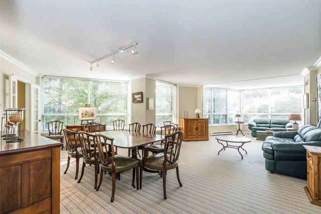 205 - 3800 Yonge St, Condo with 2 bedrooms, 2 bathrooms and 2 parking in Toronto ON | Image 3