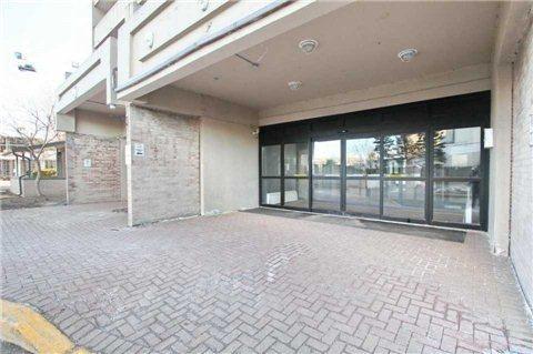 1707 - 3390 Weston Rd, Condo with 2 bedrooms, 1 bathrooms and 1 parking in Toronto ON | Image 2