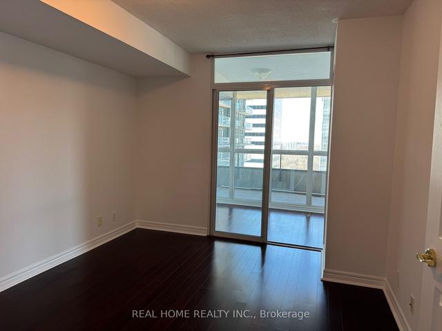 3001 - 23 Hollywood Ave, Condo with 1 bedrooms, 1 bathrooms and 1 parking in Toronto ON | Image 5