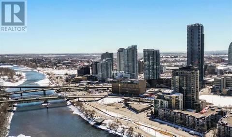 1802, - 325 3 Street Se, Condo with 1 bedrooms, 1 bathrooms and 2 parking in Calgary AB | Card Image