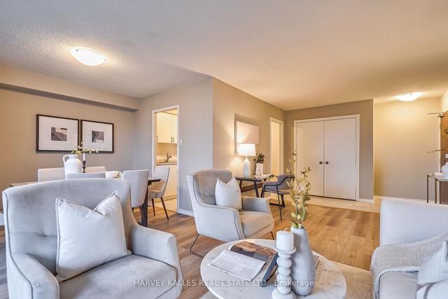 402 - 135 Marlee Ave, Condo with 2 bedrooms, 2 bathrooms and 1 parking in Toronto ON | Image 34