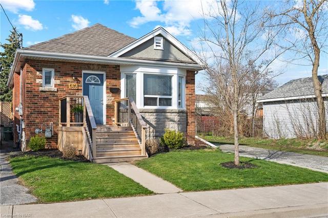 535 Queensdale Avenue -MoveRight Real Estate | Image 1