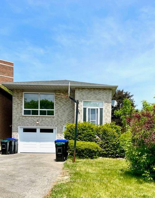 main - 93 Maplegrove Ave, House detached with 3 bedrooms, 1 bathrooms and 2 parking in Bradford West Gwillimbury ON | Image 12