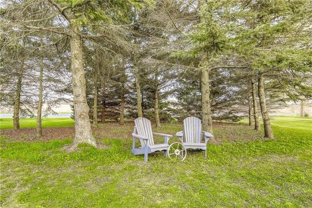 3759 #3 Highway, House detached with 3 bedrooms, 2 bathrooms and 10 parking in Haldimand County ON | Image 4