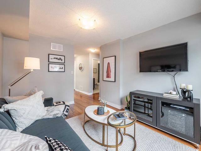 th4 - 126 Strachan Ave, Townhouse with 2 bedrooms, 2 bathrooms and 1 parking in Toronto ON | Image 3