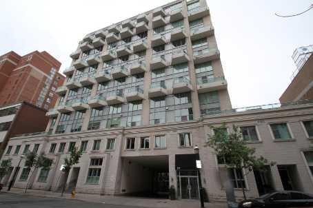 th104 - 77 Lombard St, Townhouse with 2 bedrooms, 3 bathrooms and 1 parking in Toronto ON | Image 1
