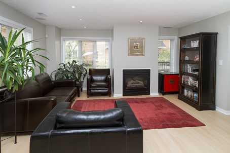 th 58 - 208 Niagara St, Townhouse with 2 bedrooms, 2 bathrooms and 1 parking in Toronto ON | Image 2