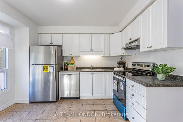 56 - 35 Waterman Ave, Townhouse with 3 bedrooms, 2 bathrooms and 1 parking in London ON | Image 26