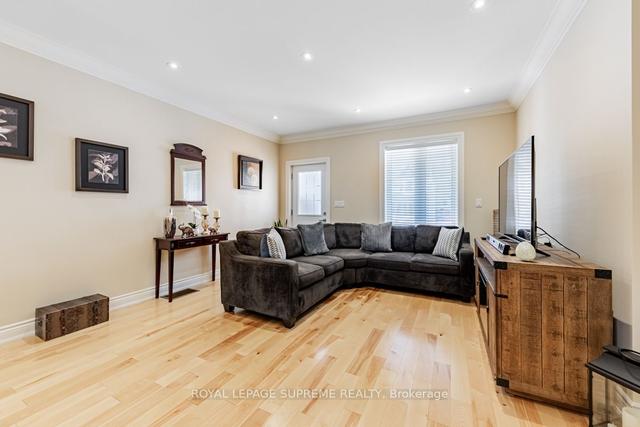 399 Symington Ave, House semidetached with 3 bedrooms, 3 bathrooms and 2 parking in Toronto ON | Image 35