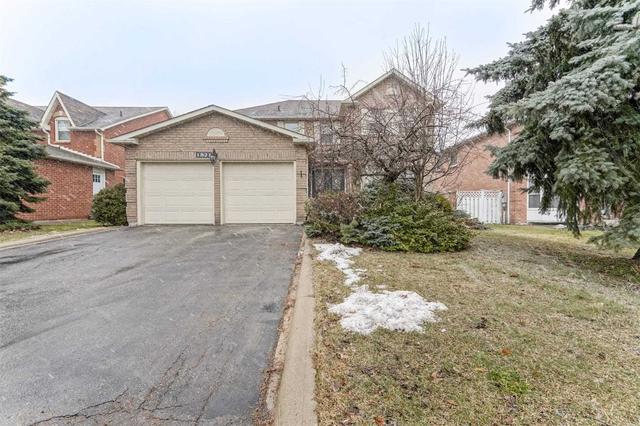 1821 Pilgrims Way, House detached with 4 bedrooms, 5 bathrooms and 4 parking in Oakville ON | Image 12