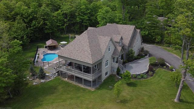 119 Fawn Brook Drive, Home with 6 bedrooms, 4 bathrooms and null parking in South Frontenac ON | Image 1