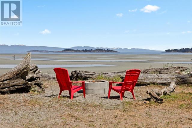 6 - 1051 Resort Dr, House attached with 2 bedrooms, 1 bathrooms and null parking in Parksville BC | Image 56