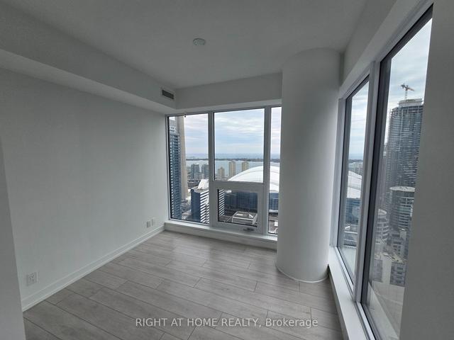 4302 - 55 Mercer St, Condo with 3 bedrooms, 2 bathrooms and 0 parking in Toronto ON | Image 26