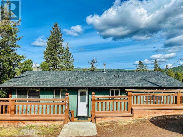 1565 N 11th Avenue, House detached with 3 bedrooms, 3 bathrooms and null parking in Williams Lake BC | Image 1