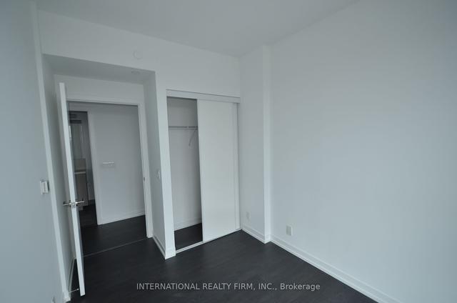 1705 - 2020 Bathurst St, Condo with 3 bedrooms, 2 bathrooms and 1 parking in Toronto ON | Image 8