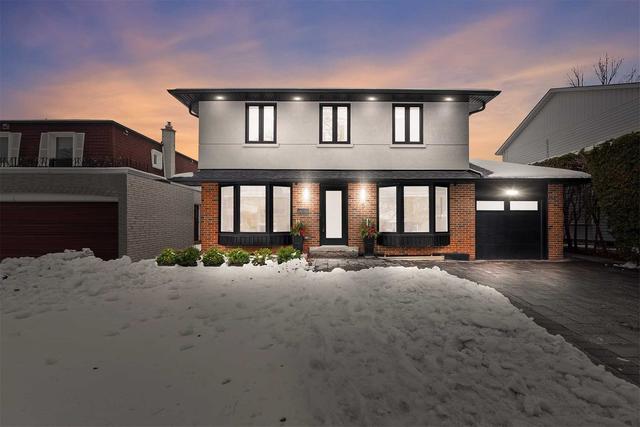 5 D'albret Cres, House detached with 4 bedrooms, 5 bathrooms and 5 parking in Toronto ON | Image 1