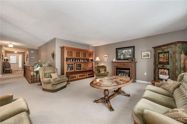 29 Cherry Blossom Circle, House detached with 2 bedrooms, 2 bathrooms and 2 parking in Guelph ON | Image 25