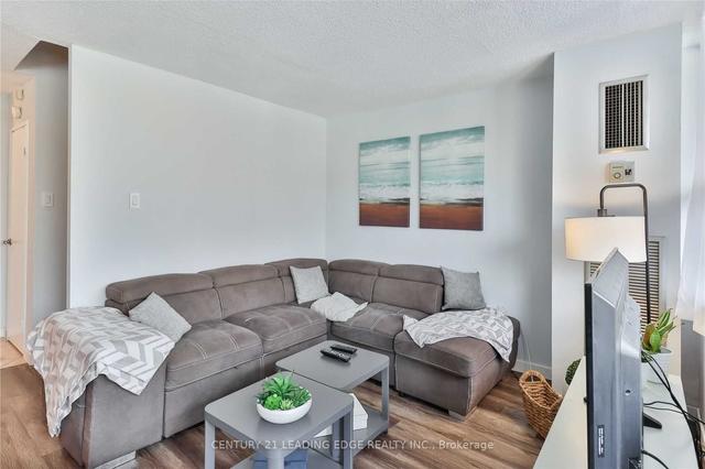309 - 4064 Lawrence Ave, Condo with 2 bedrooms, 1 bathrooms and 1 parking in Toronto ON | Image 24