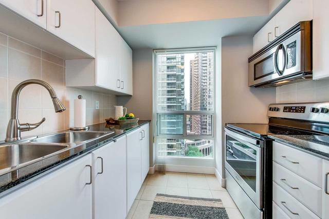 1610 - 31 Bales Ave, Condo with 2 bedrooms, 1 bathrooms and 1 parking in Toronto ON | Image 15