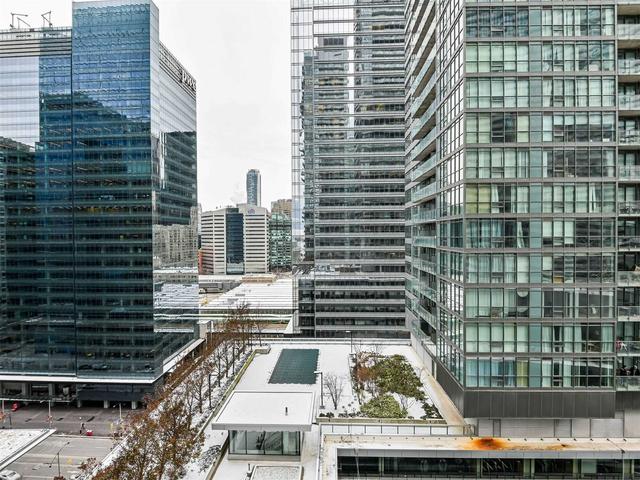 1503 - 55 Bremner Blvd, Condo with 1 bedrooms, 1 bathrooms and 0 parking in Toronto ON | Image 33