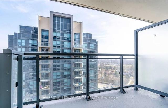 1408 - 30 Meadowglen Pl, Condo with 1 bedrooms, 2 bathrooms and 1 parking in Toronto ON | Image 9