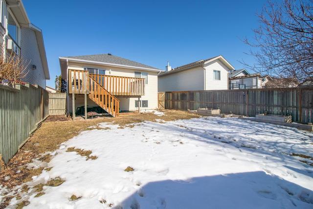 90 Heritage Lane W, House detached with 4 bedrooms, 2 bathrooms and 2 parking in Lethbridge County AB | Image 27