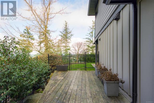 1108 Timber View, House detached with 7 bedrooms, 6 bathrooms and 2 parking in Langford BC | Image 71