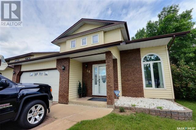 46 Kwasnica Place, House detached with 4 bedrooms, 4 bathrooms and null parking in Prince Albert SK | Card Image